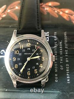 Rare Vintage 60s Benrus Bullitt men's watch, Ref 3061, Hack movement
